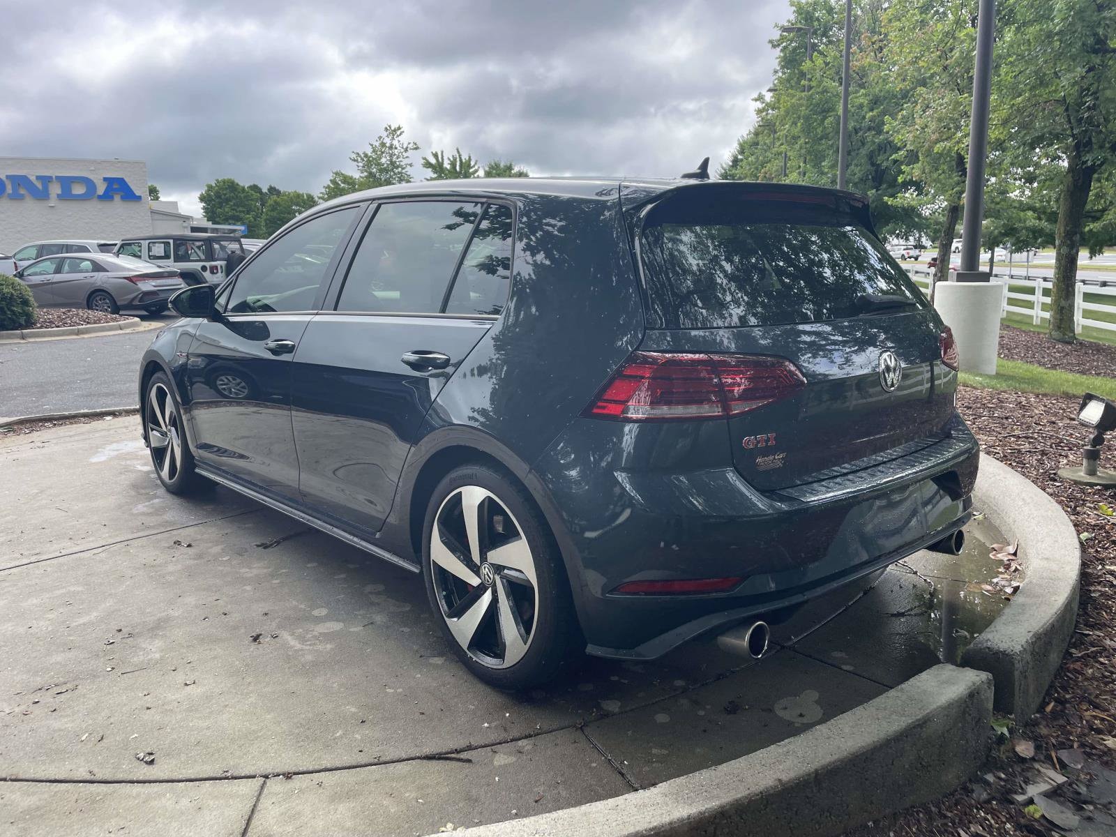Volkswagen Golf GTI SE