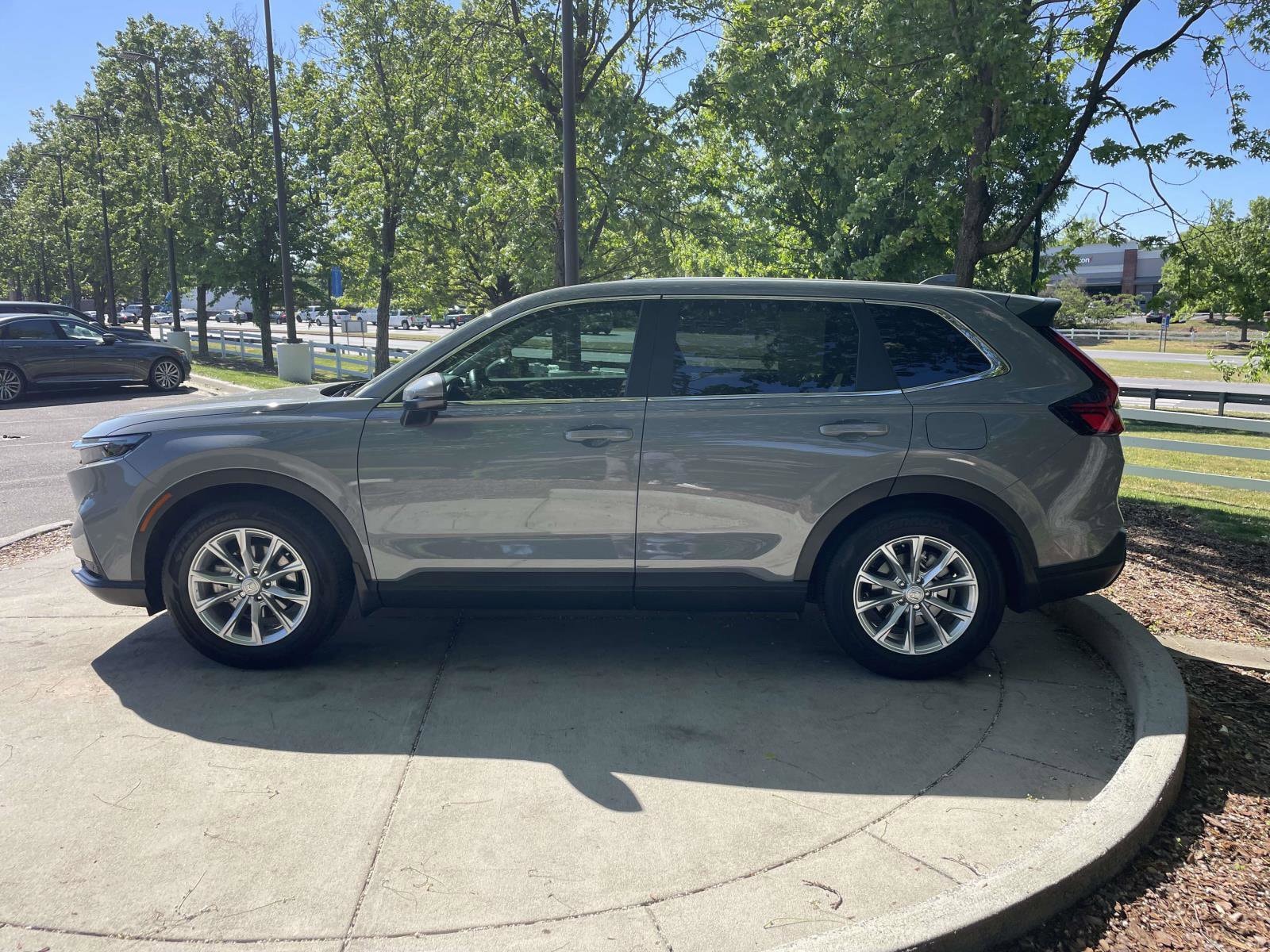 2025 Honda CR-V EX-L photo 6