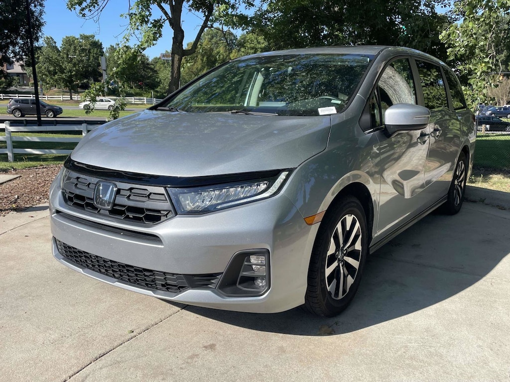 Certified 2025 Honda Odyssey EX-L Minivan