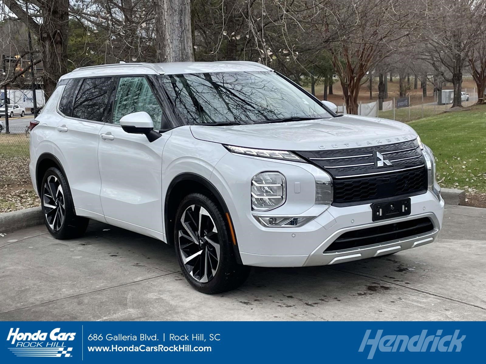 2022 Mitsubishi Outlander SEL Special Edition's photo