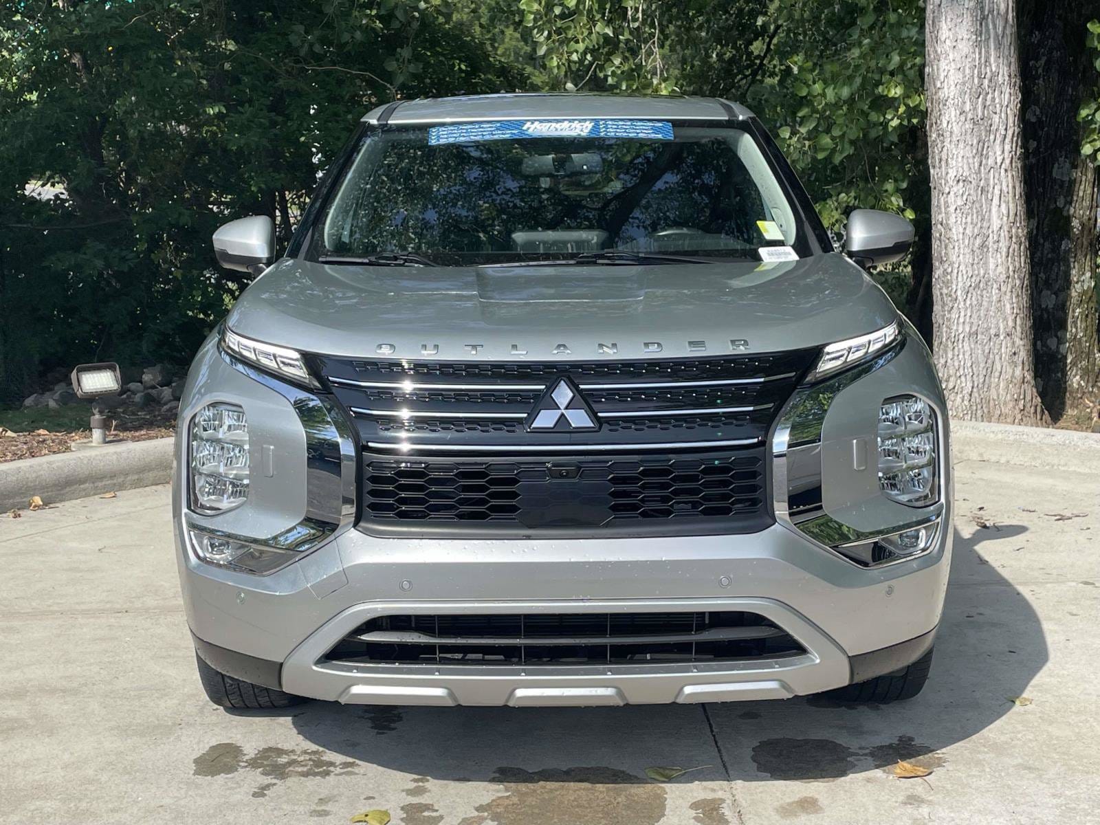Mitsubishi Outlander Plug-In Hybrid SE
