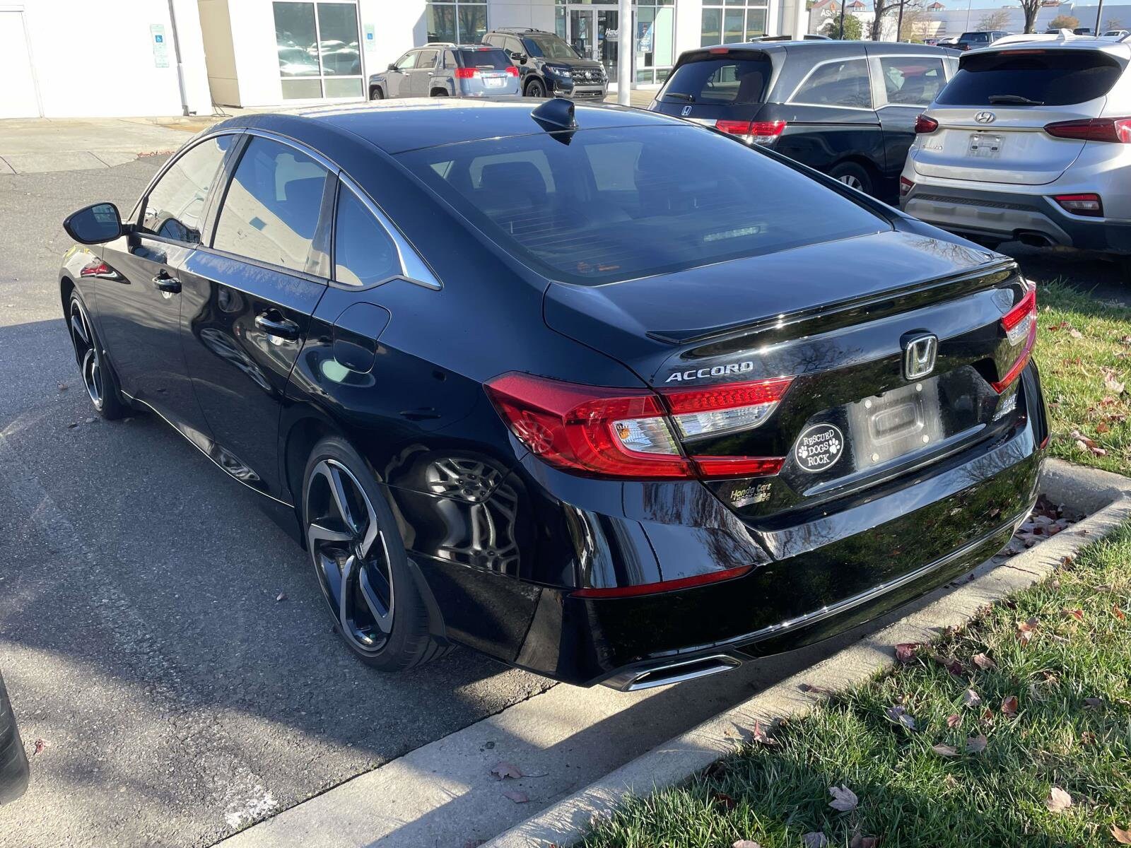 2020 Honda Accord Sport photo 3