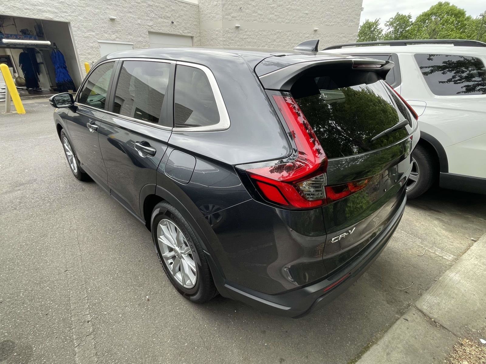 2025 Honda CR-V EX-L photo 4