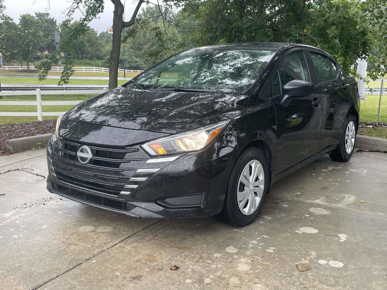 Nissan Versa S
