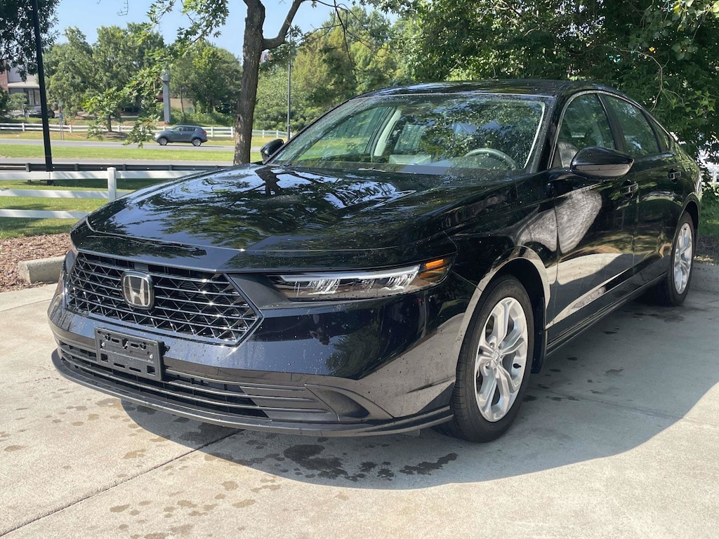 Certified 2025 Honda Accord LX Sedan