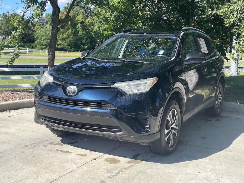 Used 2017 Toyota RAV4 LE SUV