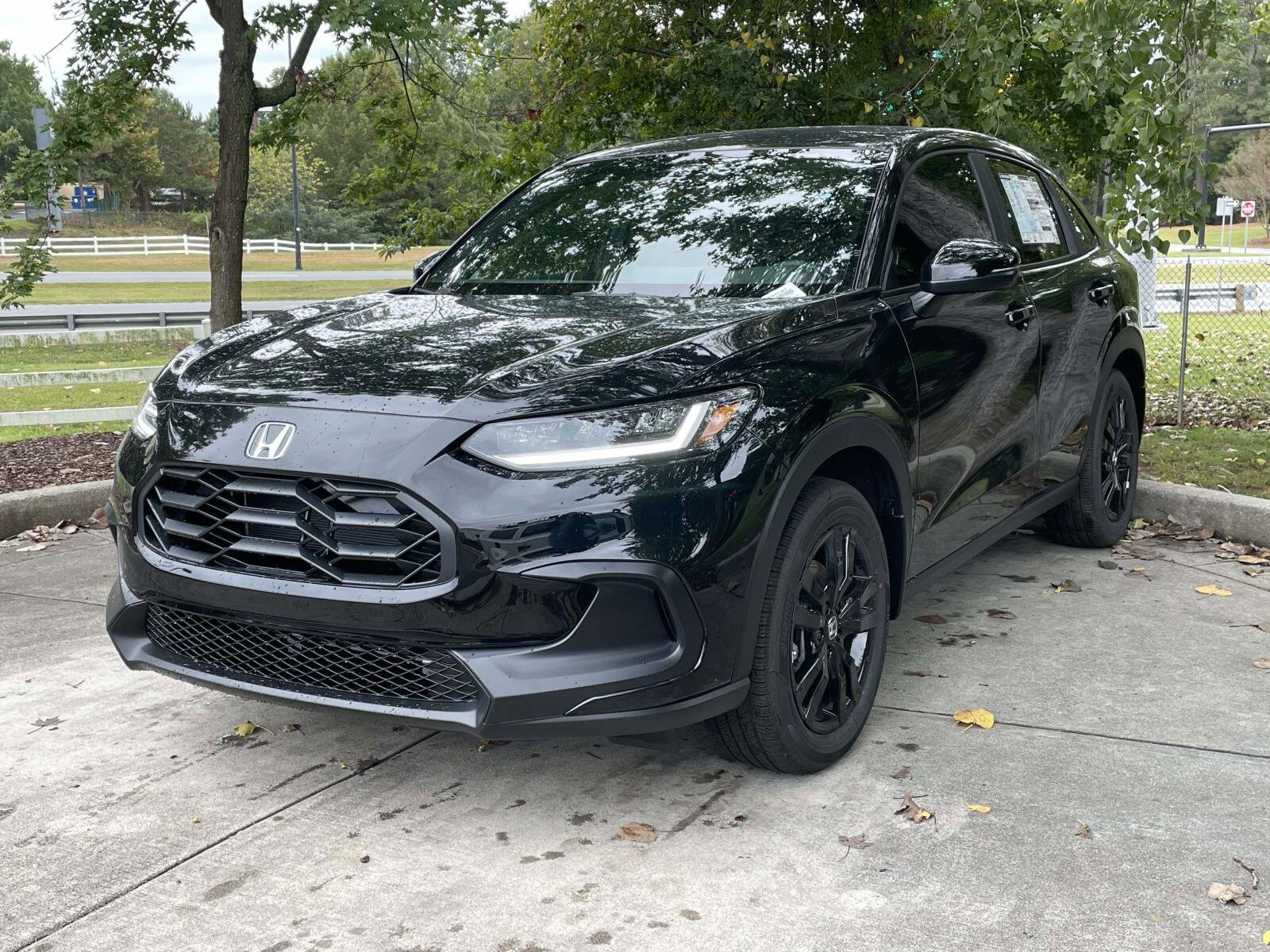 2026 Honda HR-V Sport photo 2