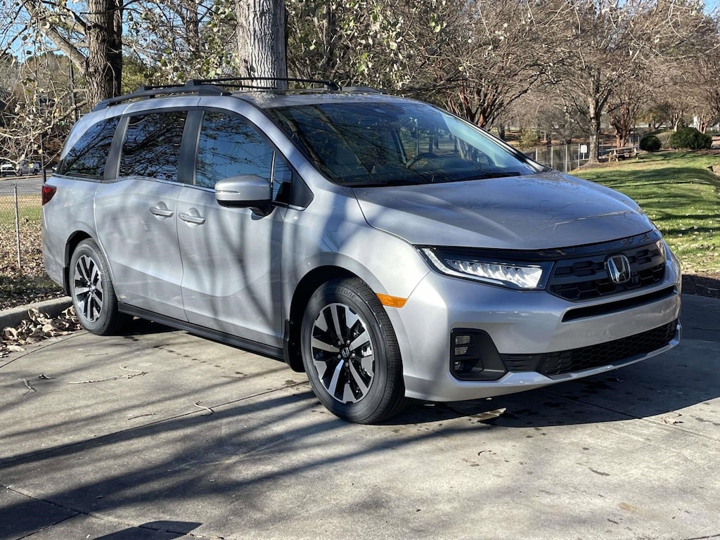 New 2026 Honda Odyssey EX-L Minivan