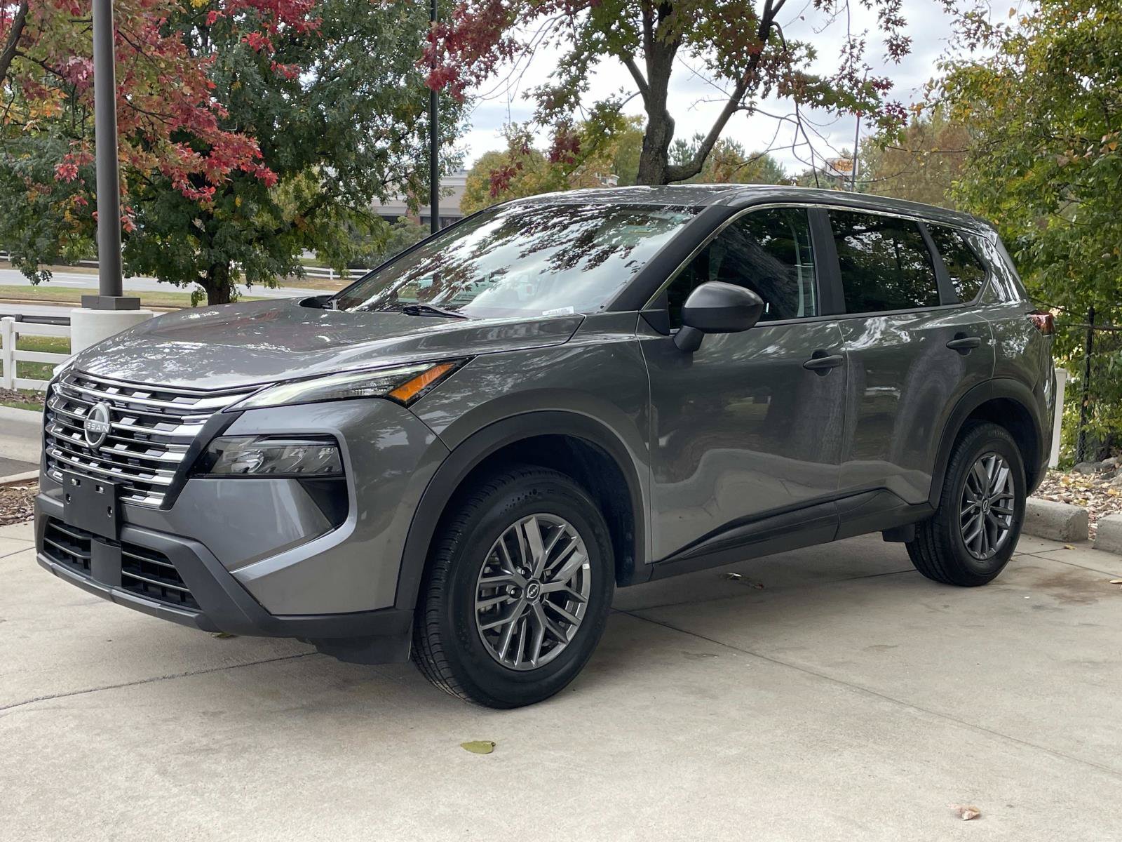 Used 2024 Nissan Rogue S SUV