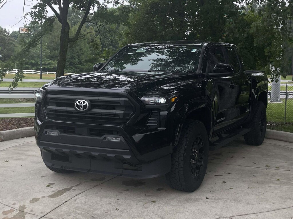 Used 2024 Toyota Tacoma SR5 Pickup