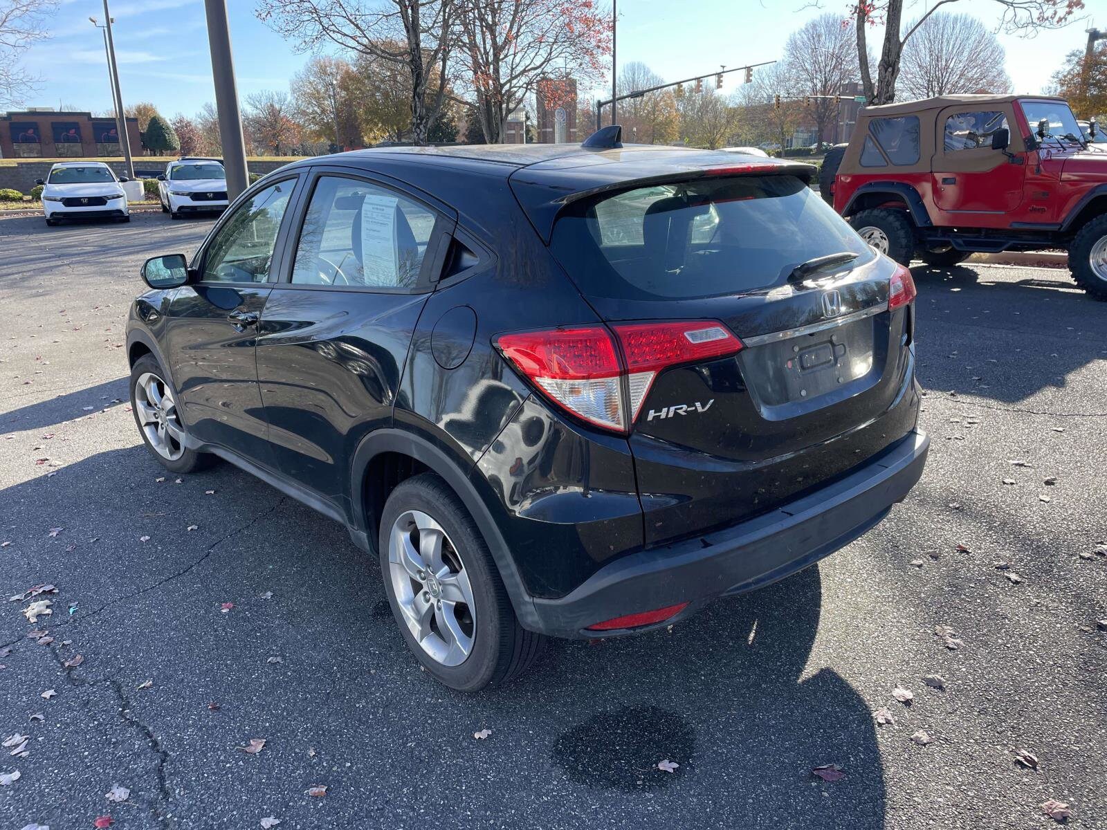 2020 Honda HR-V LX photo 3