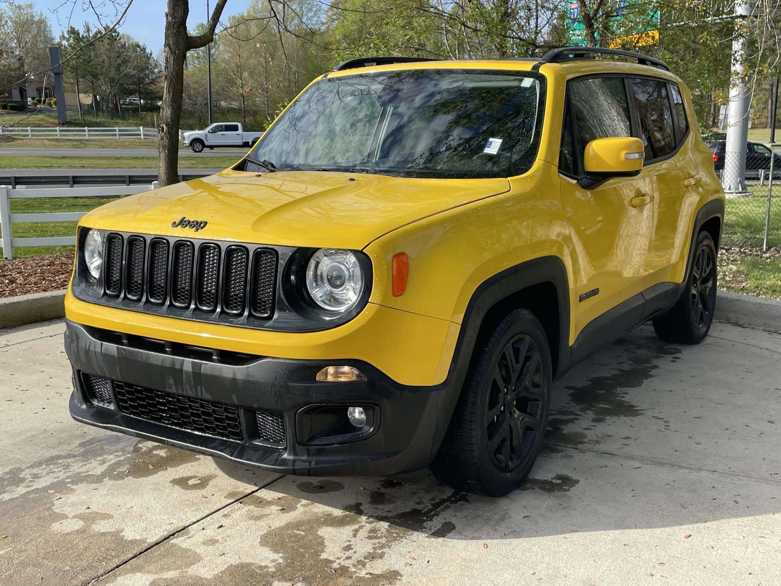 2017 Jeep Renegade Altitude photo 4