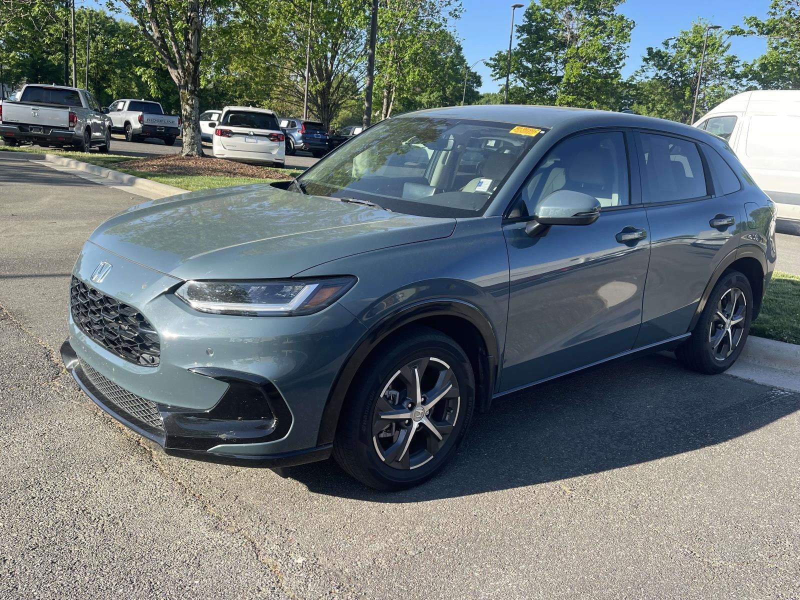 2023 Honda HR-V EX-L photo 3