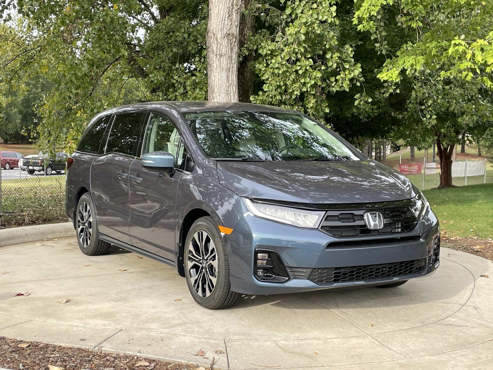 2027 Honda Odyssey Elite Minivan