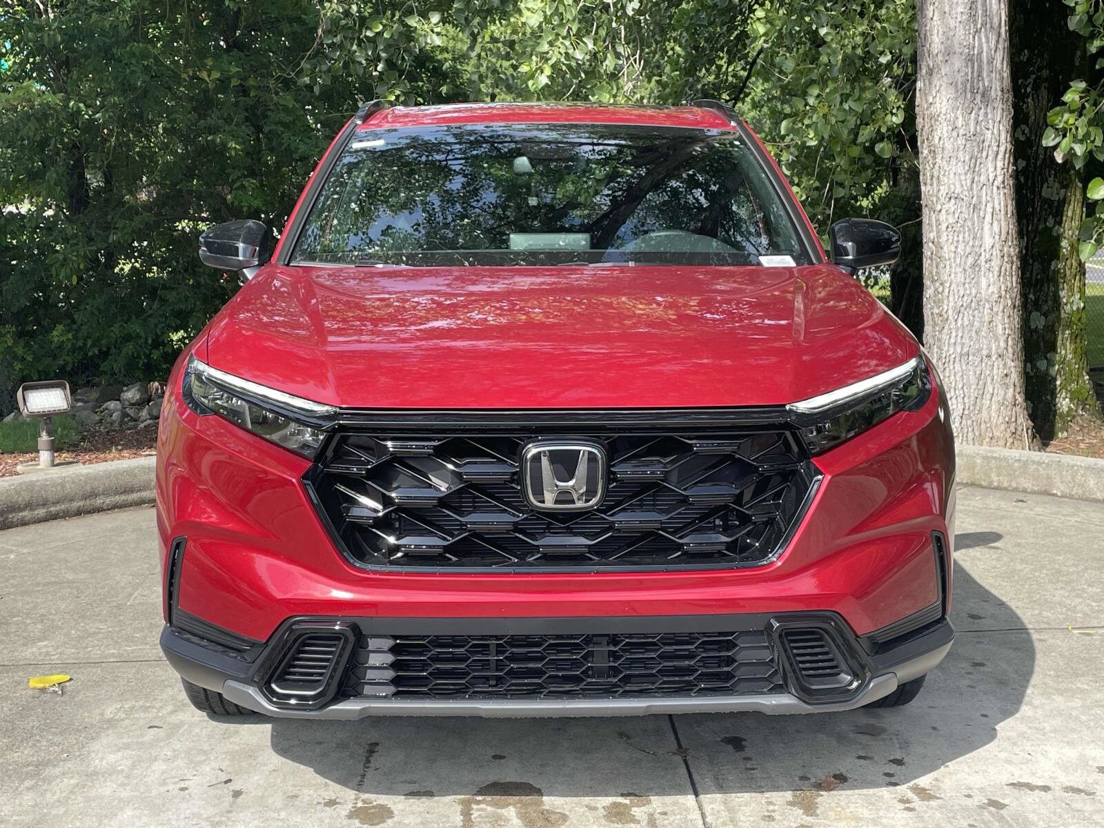 2025 Honda CR-V Hybrid Sport photo 2