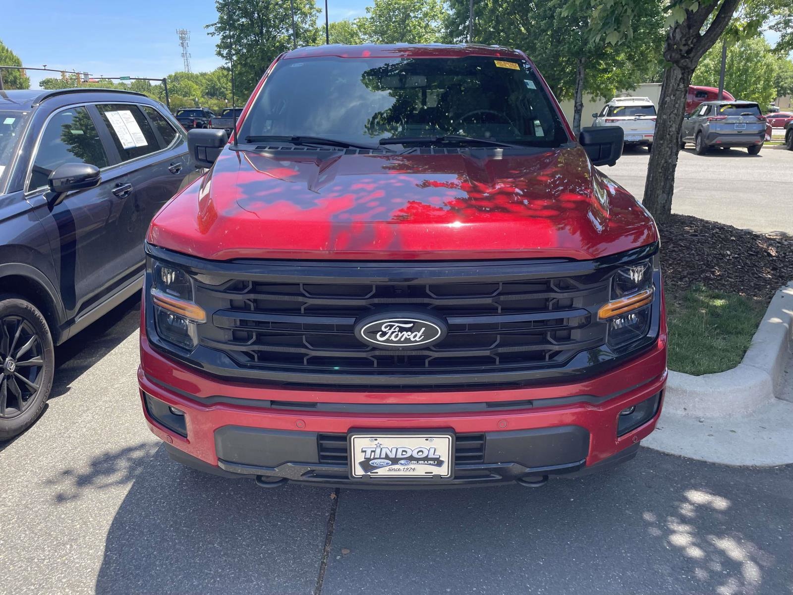 2024 Ford F-150 XLT photo 2