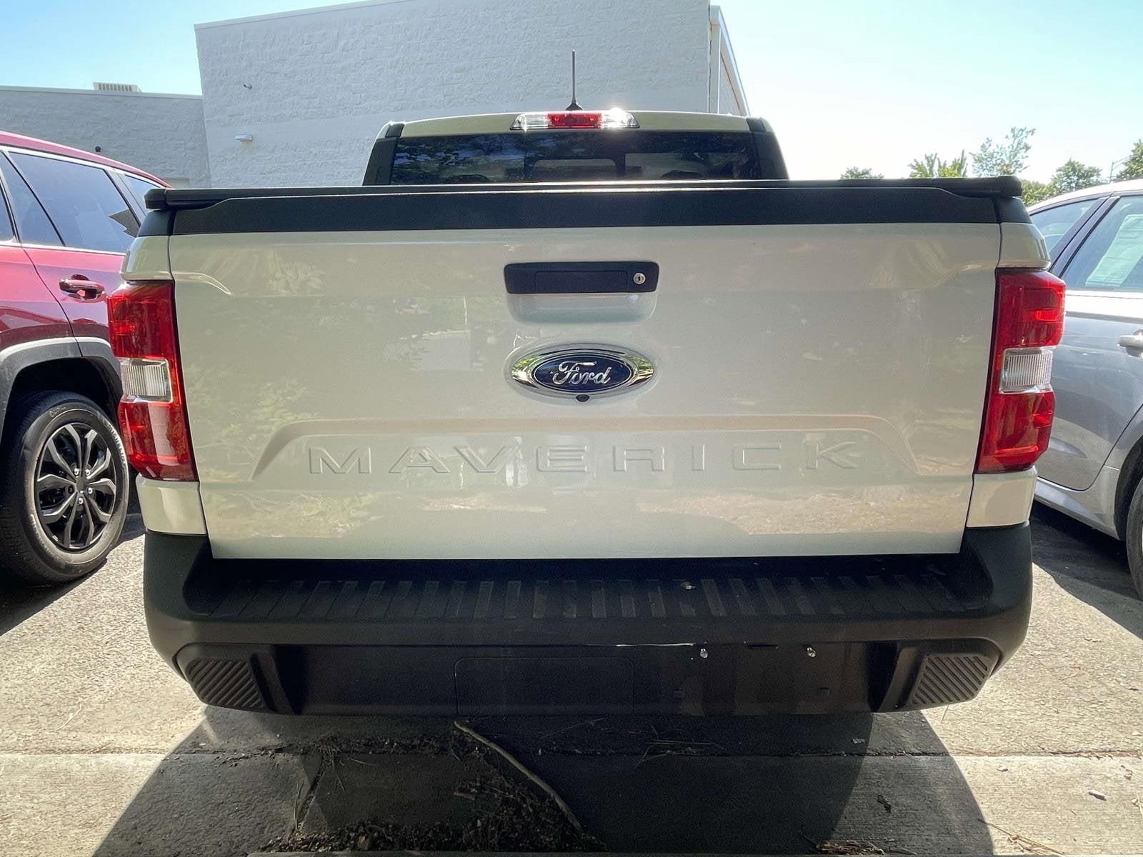 2022 Ford Maverick LARIAT photo 6