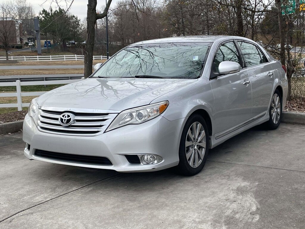 Used 2011 Toyota Avalon Limited Sedan