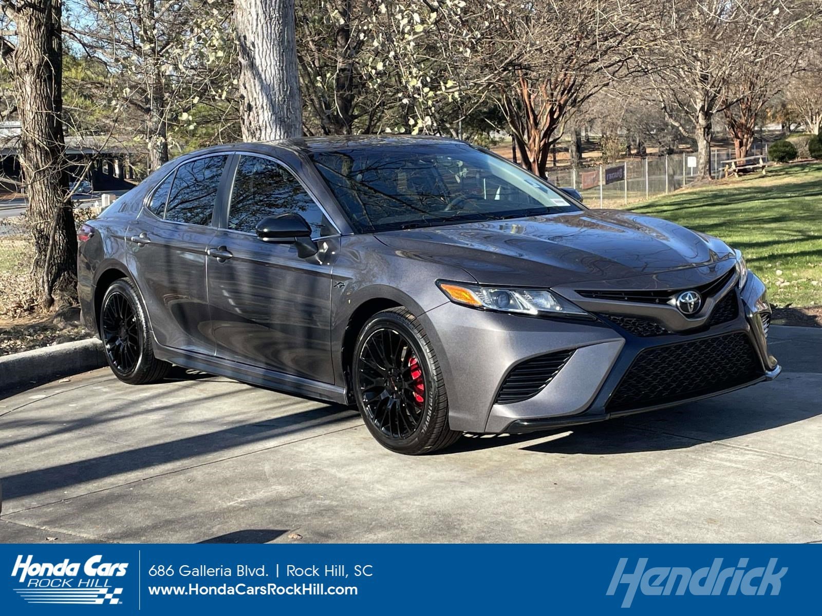 2019 Toyota Camry SE