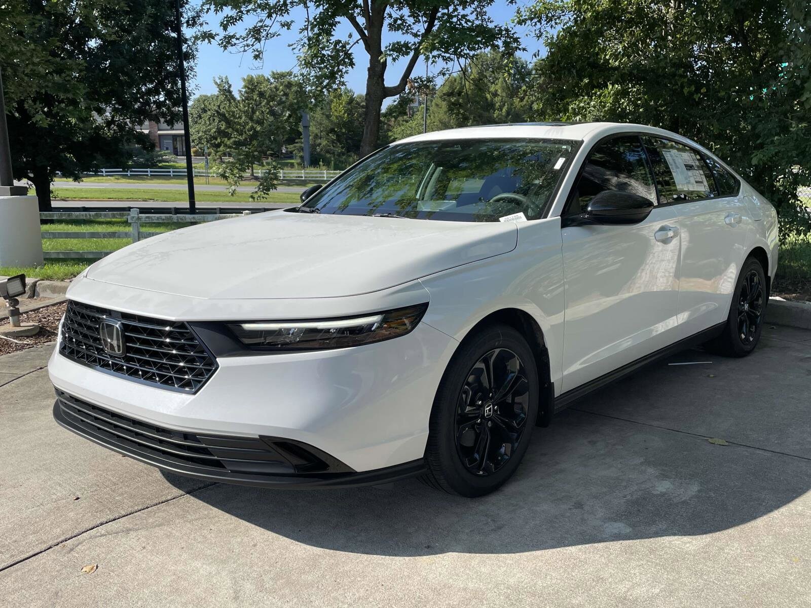 2025 Honda Accord SE photo 3