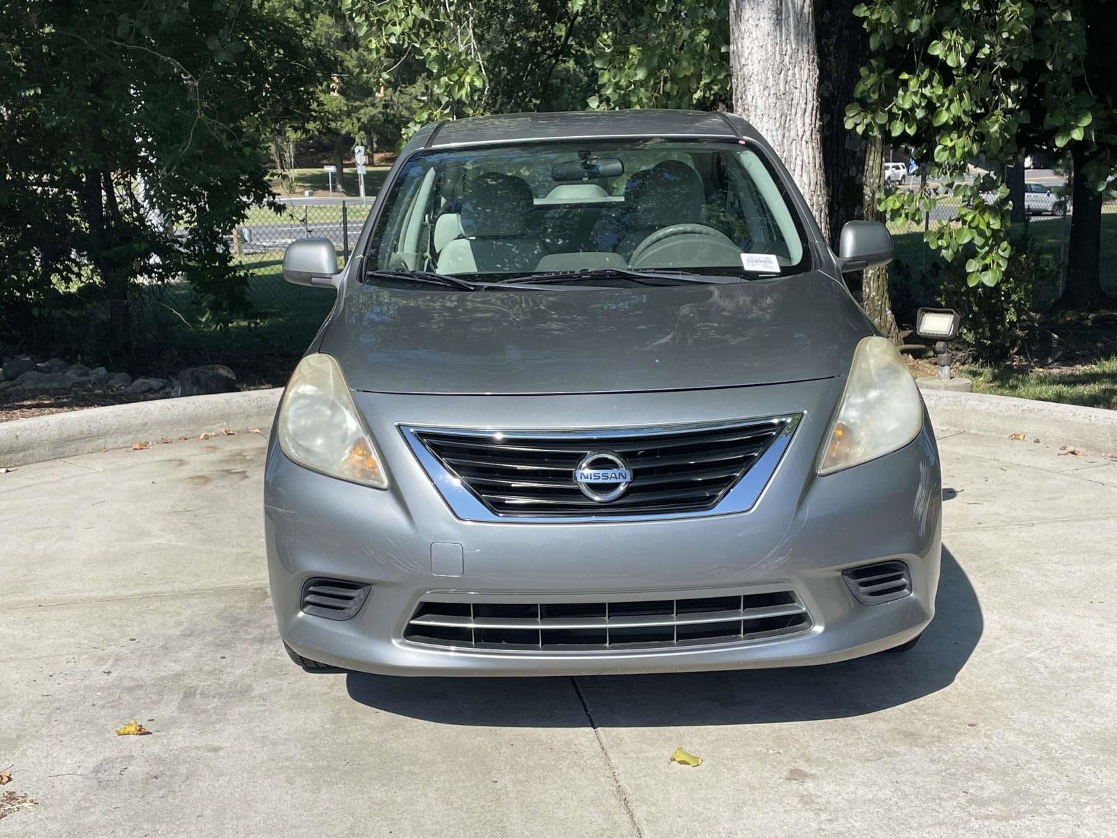 Nissan Versa SV