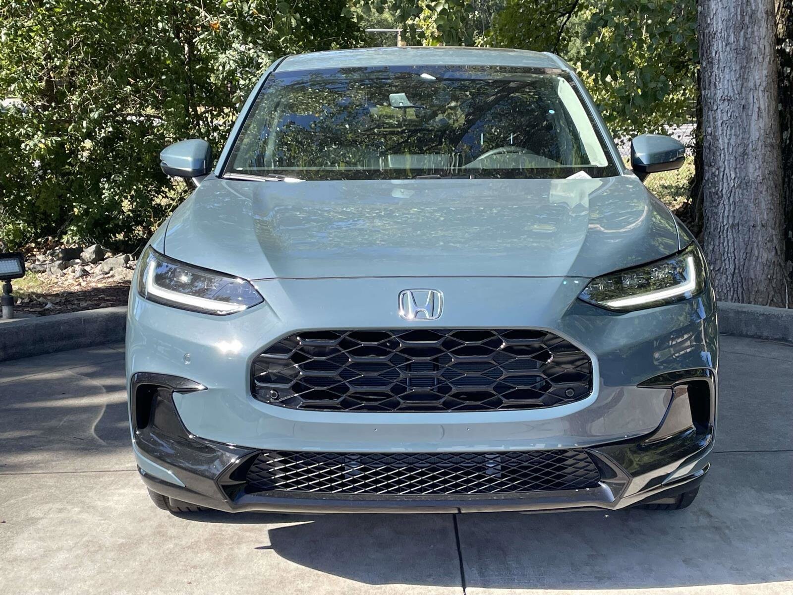 2026 Honda HR-V EX-L photo 2