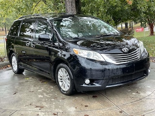 2015 Toyota Sienna XLE Minivan