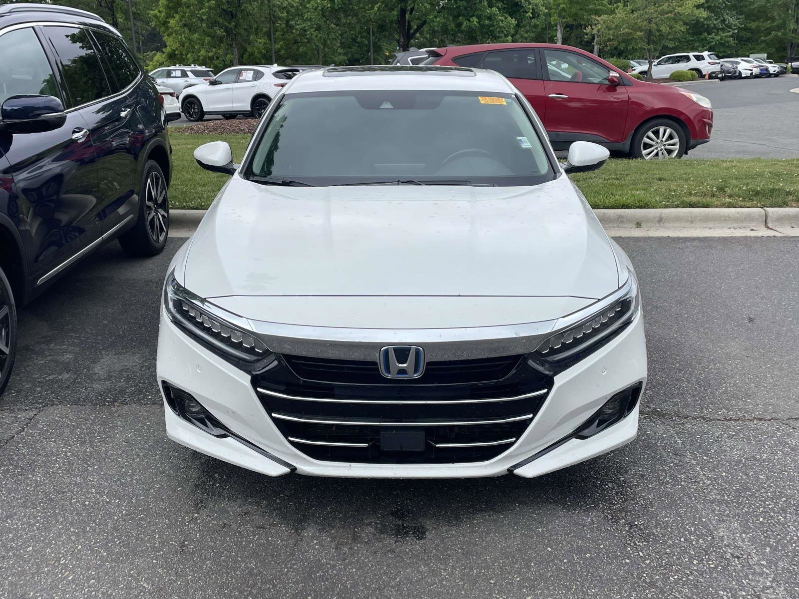2021 Honda Accord Hybrid EX-L photo 2