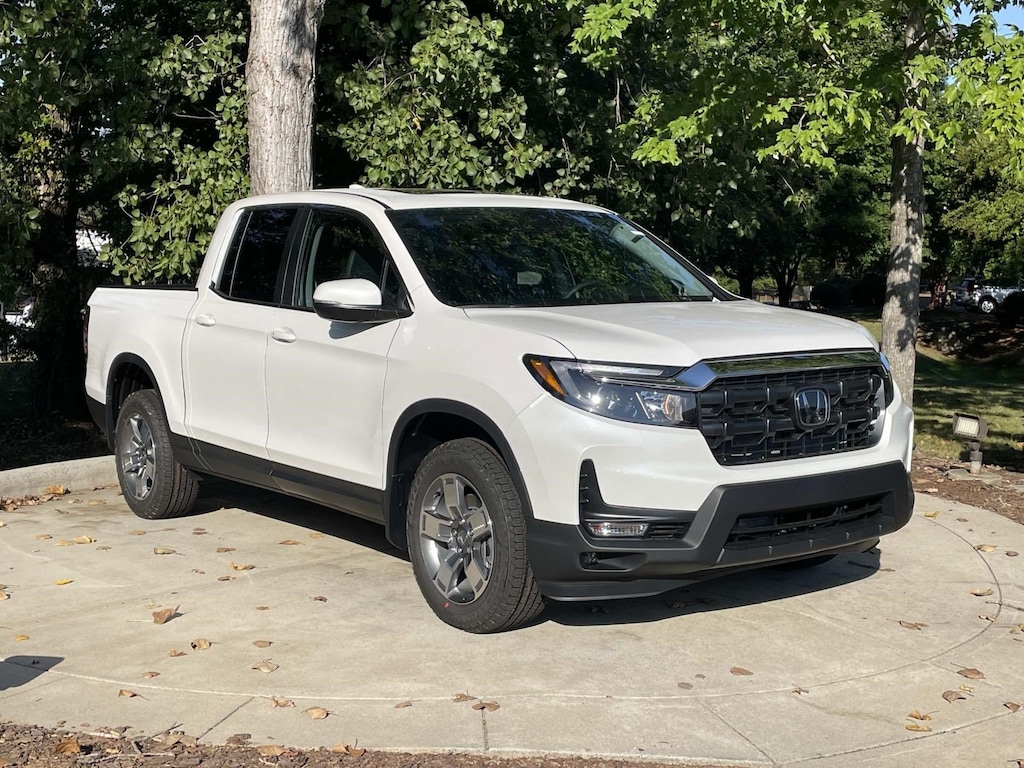 New 2026 Honda Ridgeline RTL Pickup