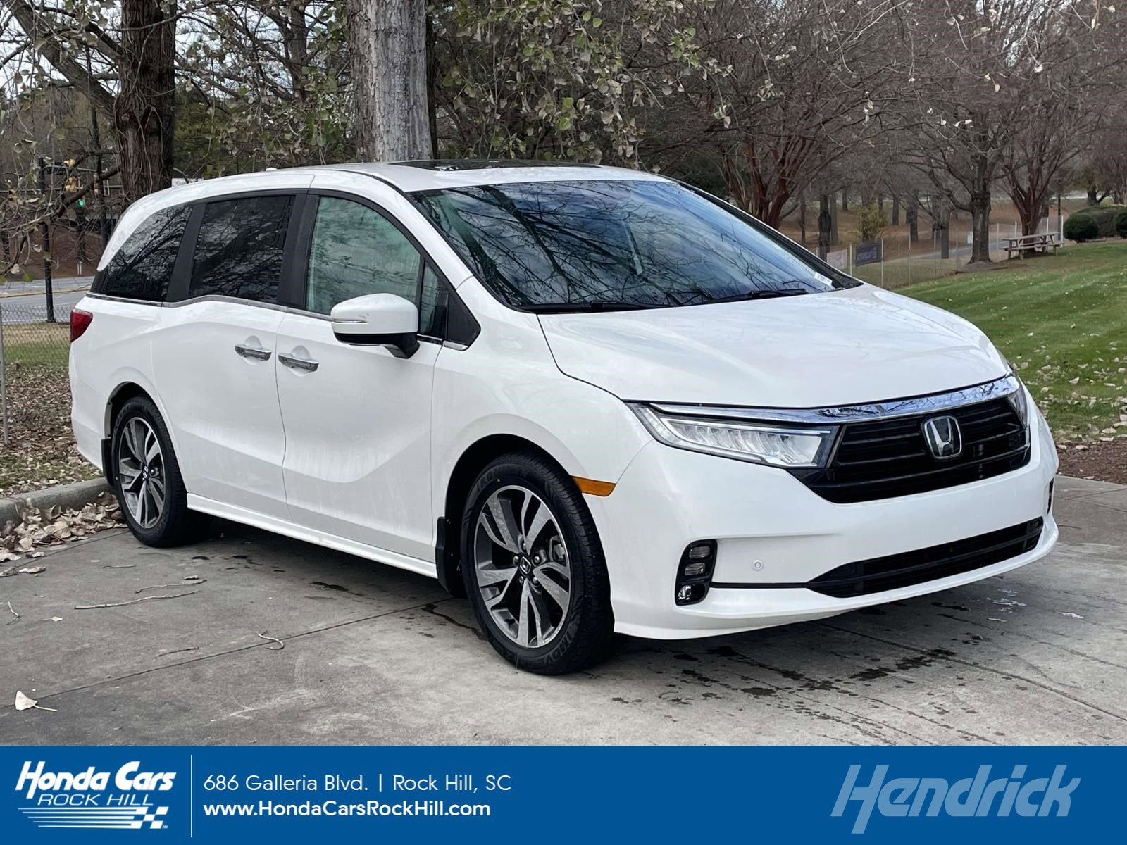 2023 Honda Odyssey Touring's photo