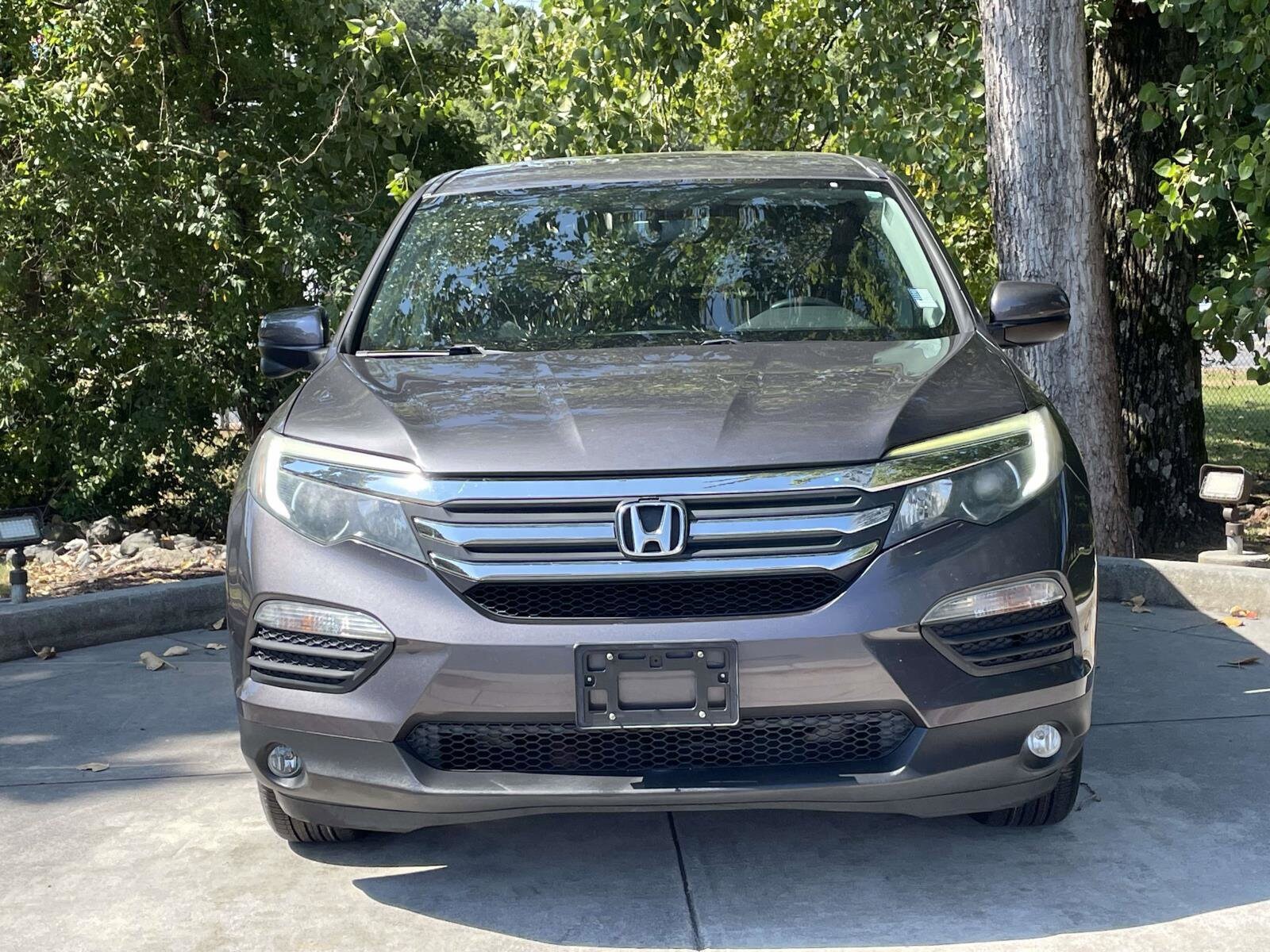 2018 Honda Pilot EX-L photo 2