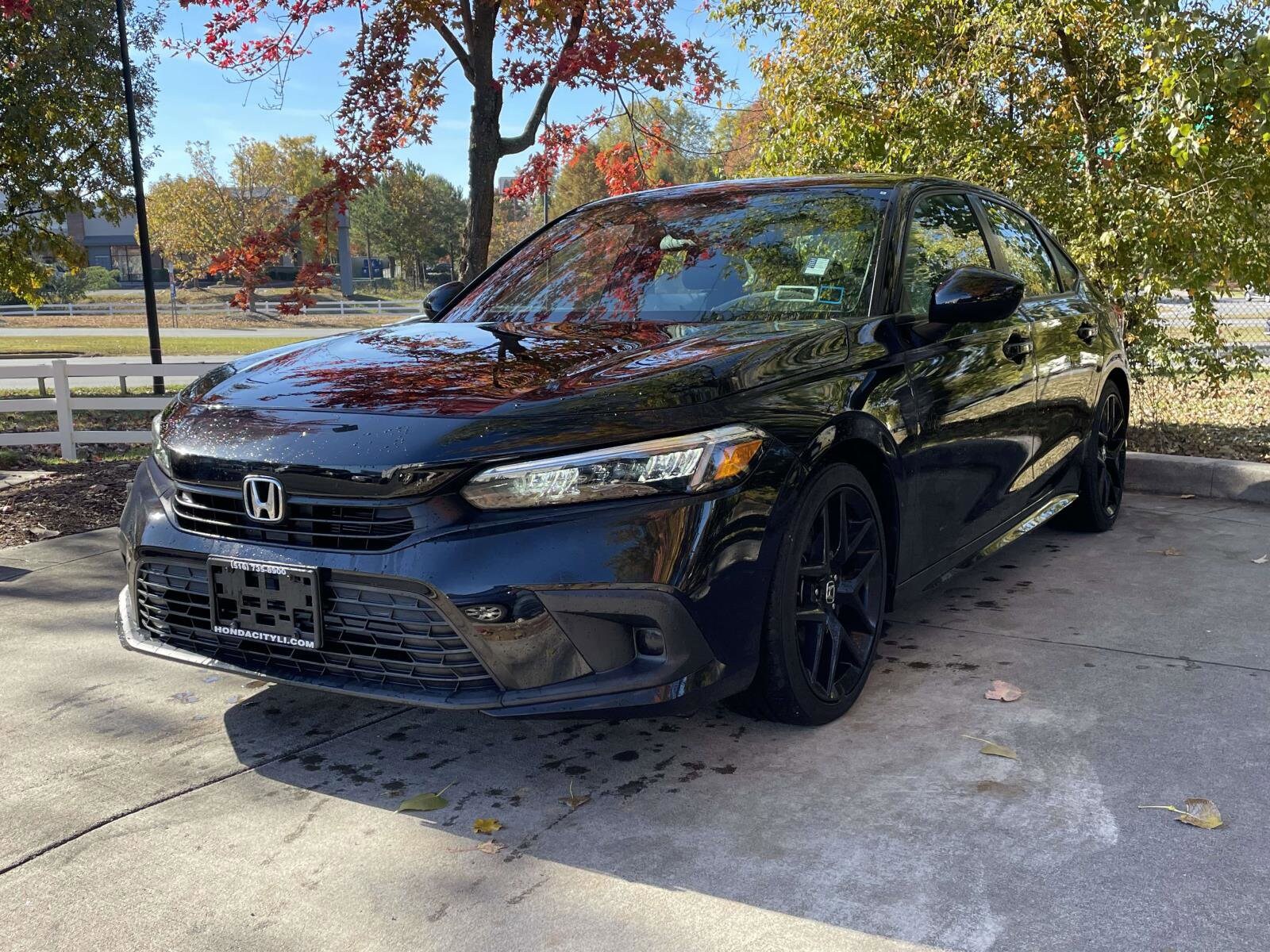 2022 Honda Civic Sport photo 2