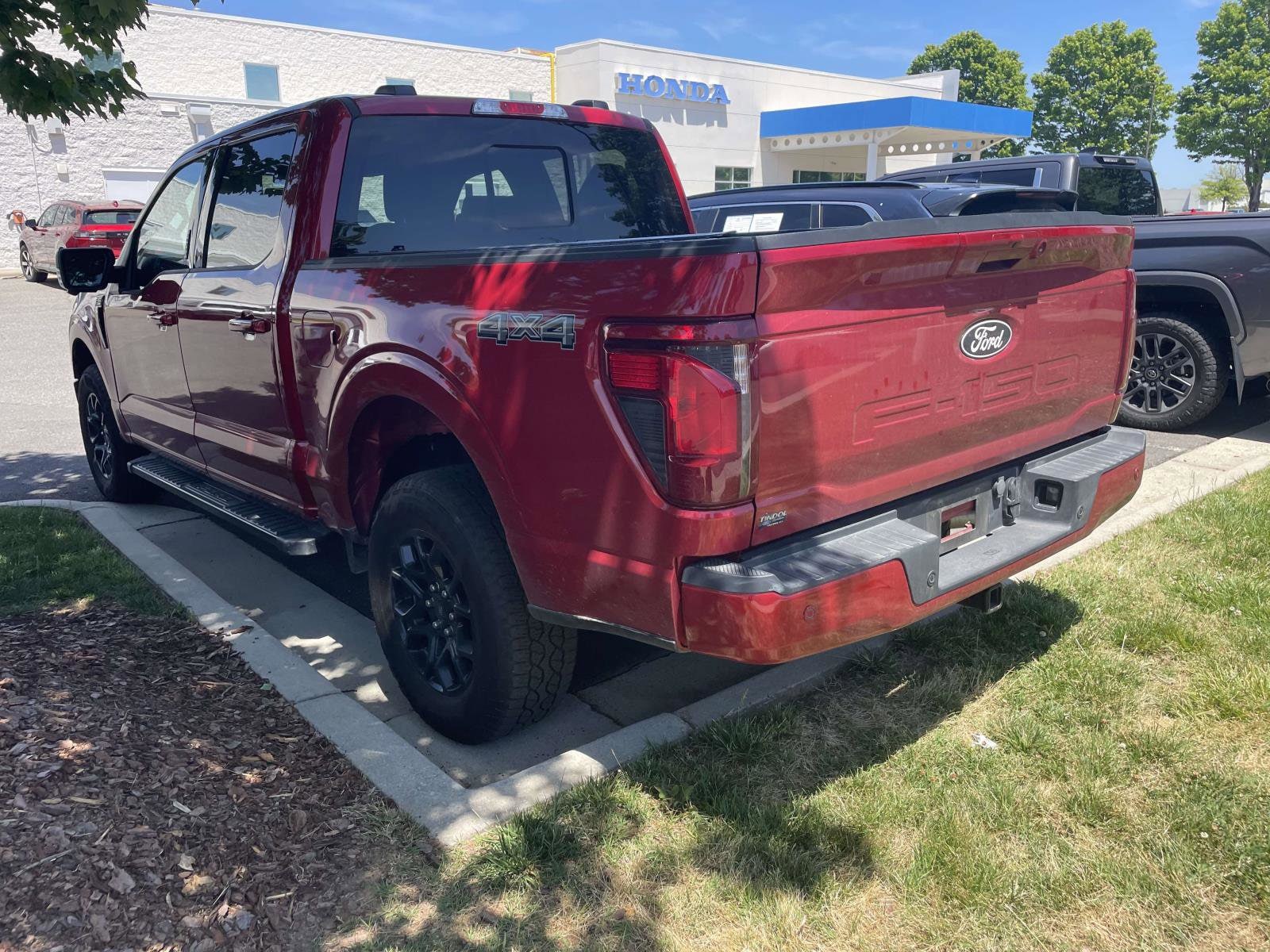 2024 Ford F-150 XLT photo 5