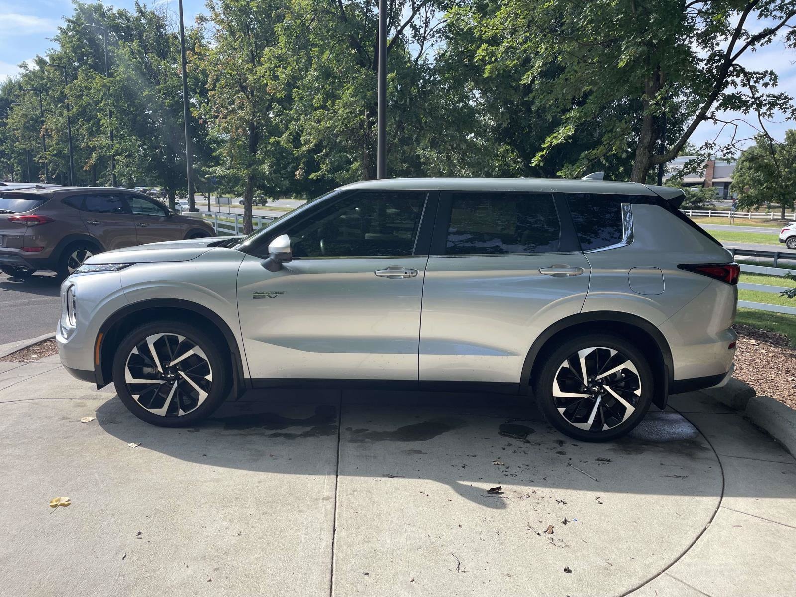 Mitsubishi Outlander Plug-In Hybrid SE