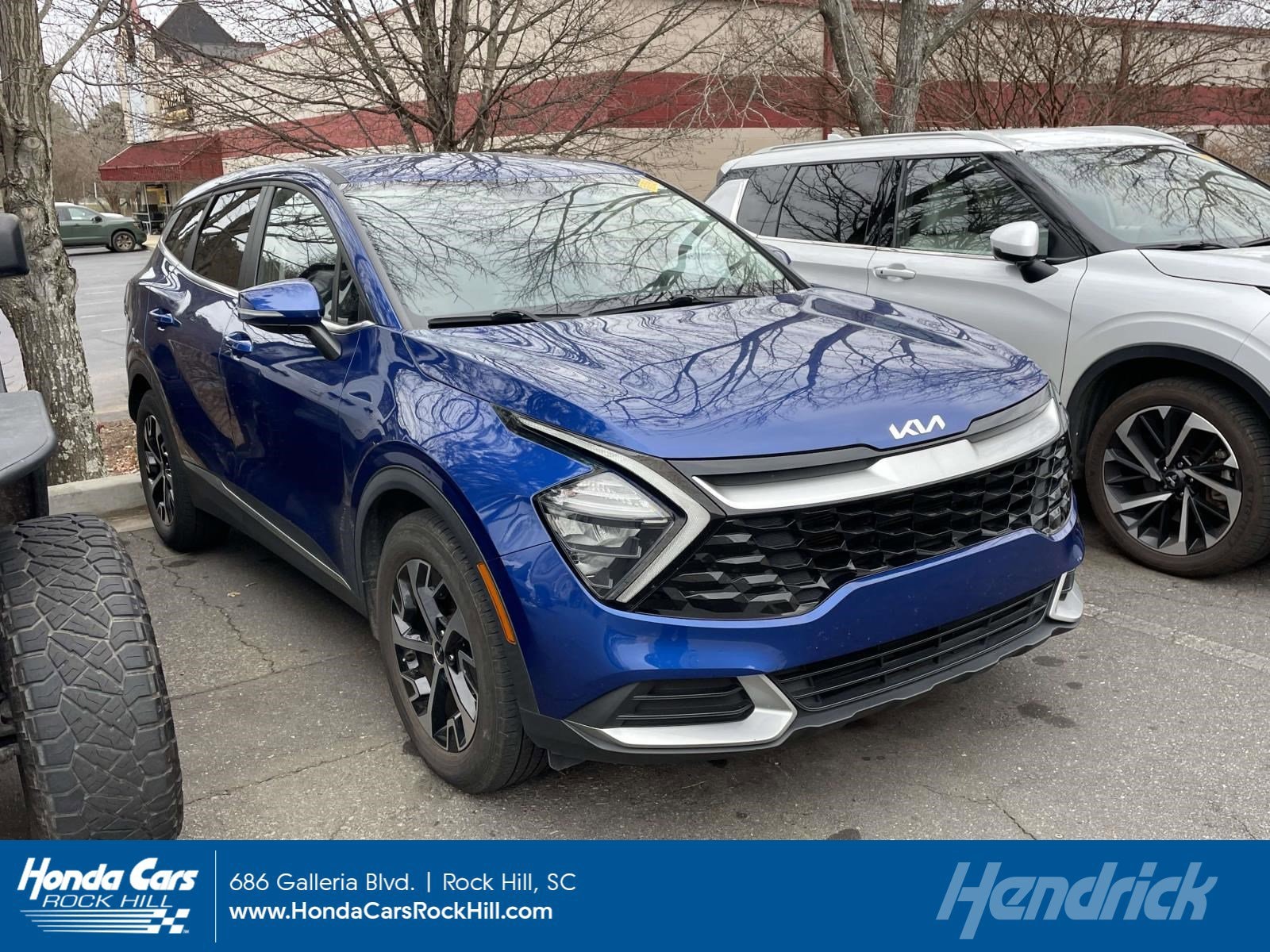 2023 Kia Sportage EX's photo