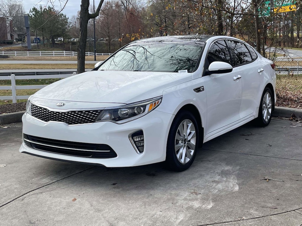 Used 2018 Kia Optima S Sedan
