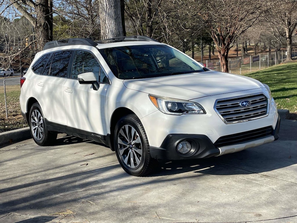 Used 2017 Subaru Outback Limited SUV