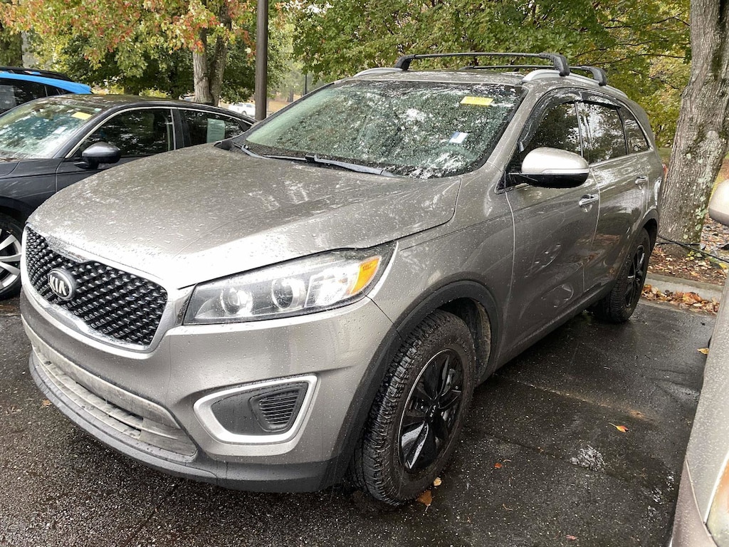 Used 2017 Kia Sorento LX SUV