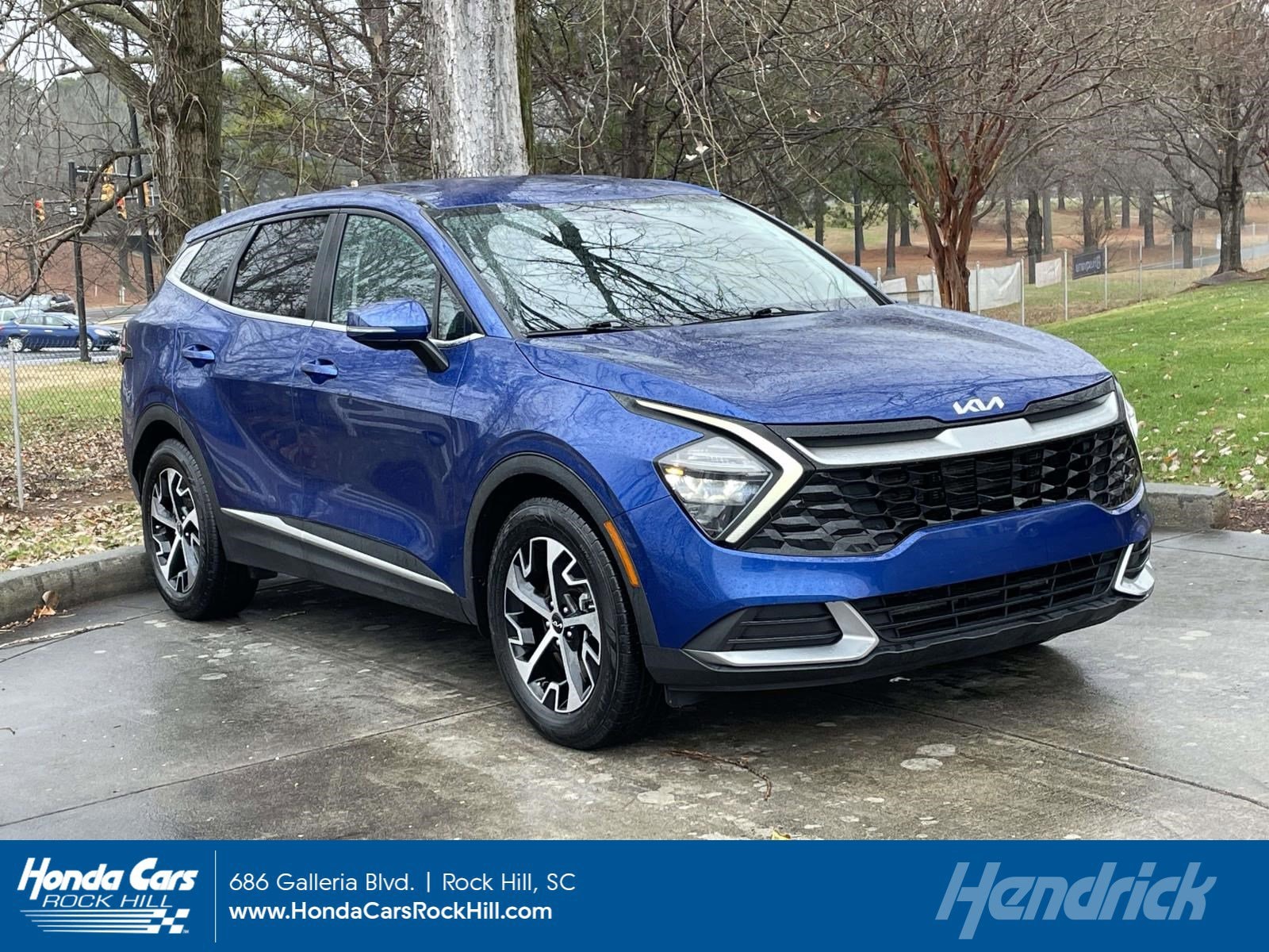 2023 Kia Sportage EX's photo