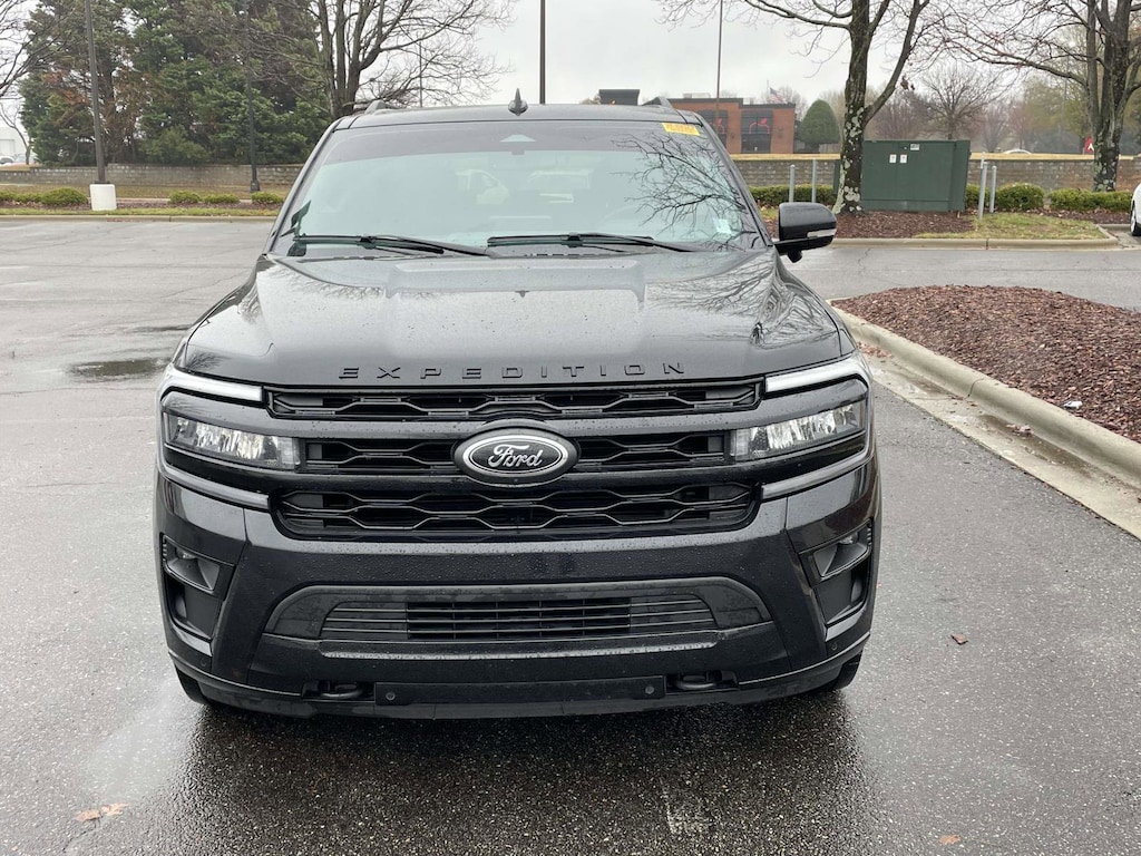 Used 2023 Ford Expedition Limited SUV