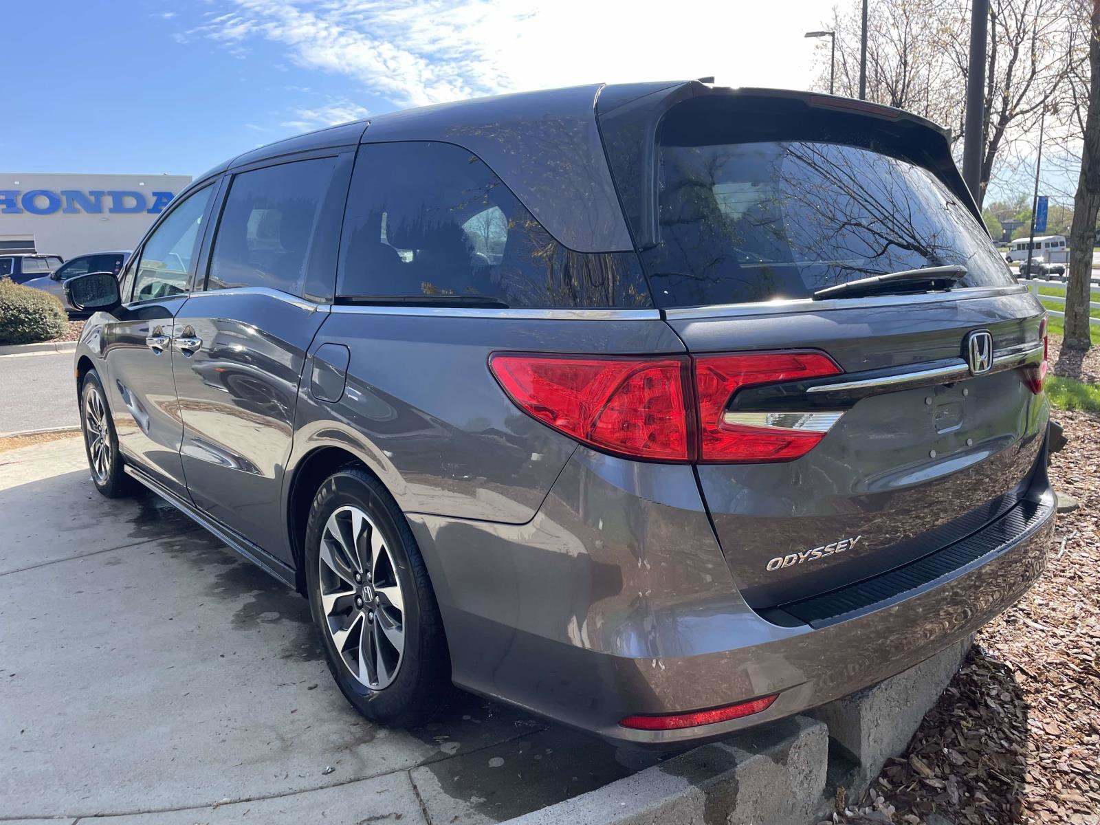 2024 Honda Odyssey EX-L photo 5