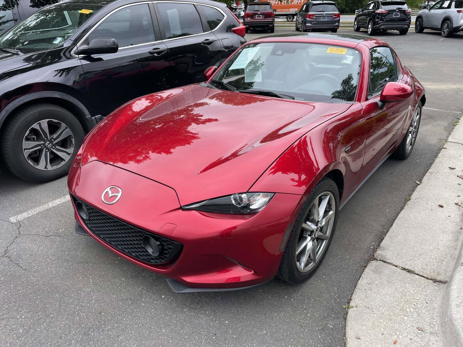 2022 Mazda MX-5 Miata RF Grand Touring photo 3