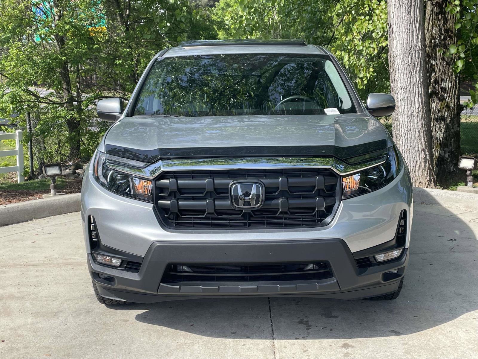 2025 Honda Ridgeline RTL+ photo 2