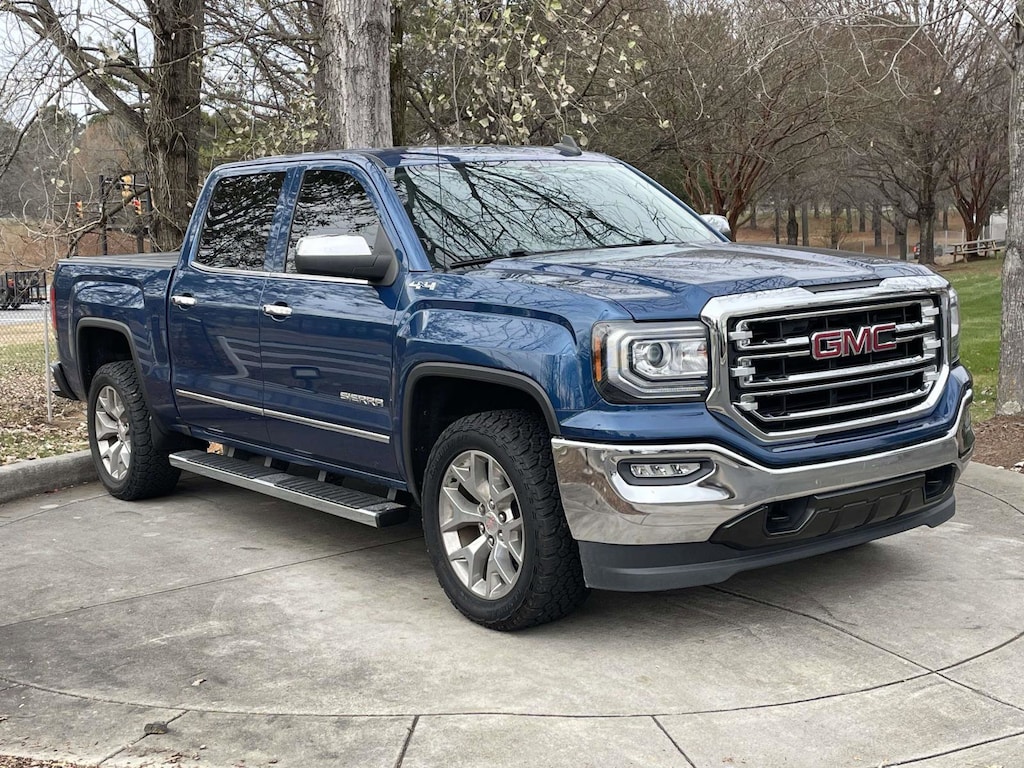 Used 2018 GMC Sierra 1500 SLT Pickup