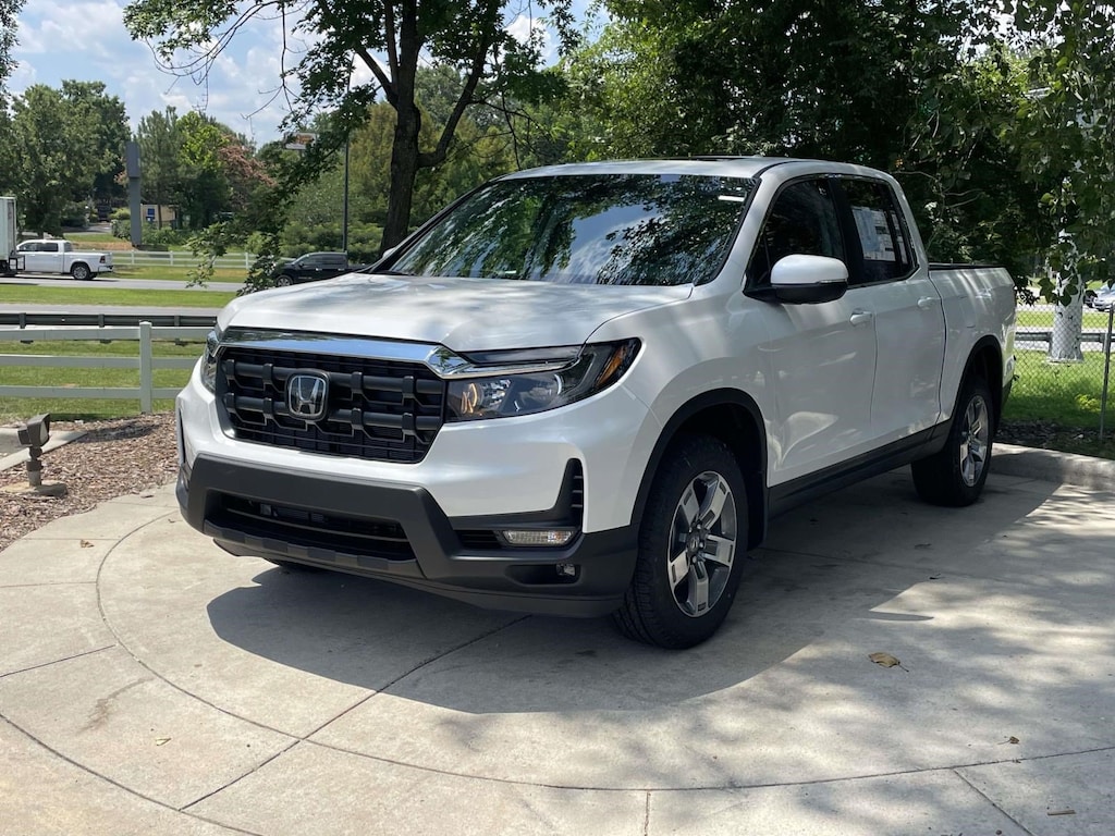 New 2026 Honda Ridgeline RTL Pickup