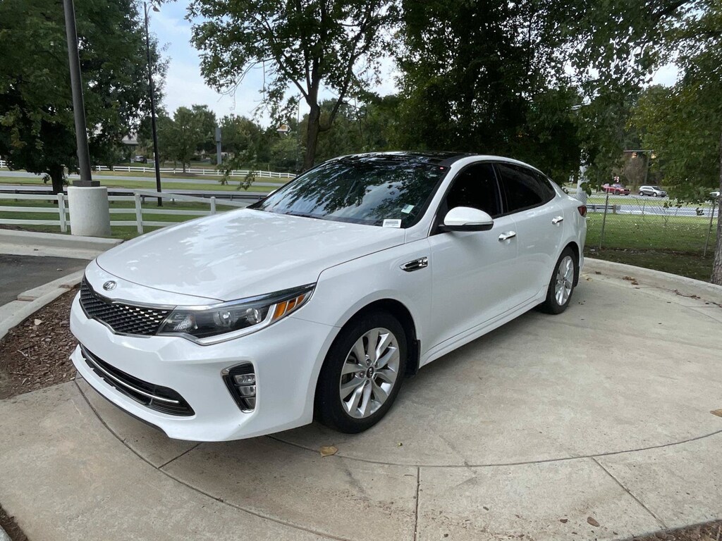 Used 2018 Kia Optima S Sedan
