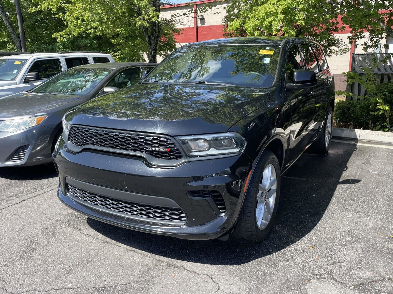 2023 Dodge Durango GT photo 3