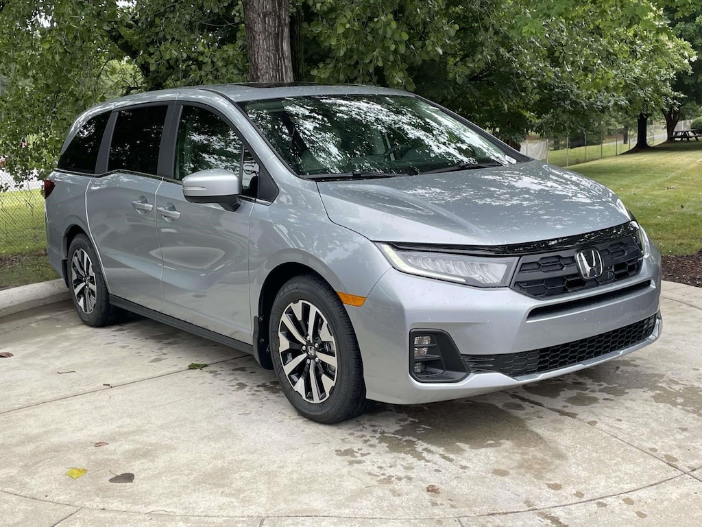 New 2026 Honda Odyssey EX-L Minivan
