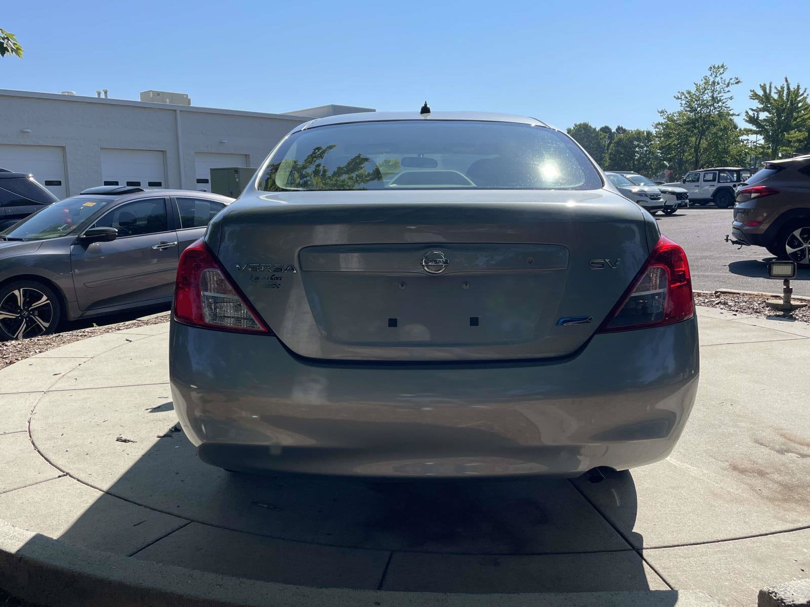 Nissan Versa SV