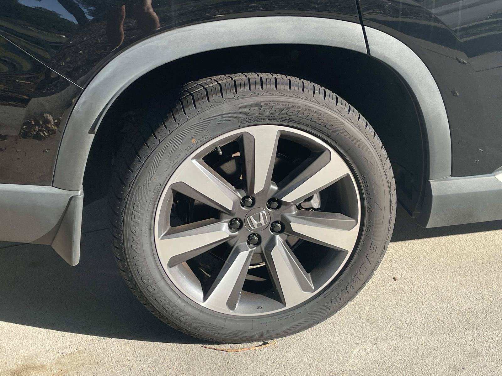 2023 Honda Pilot Touring